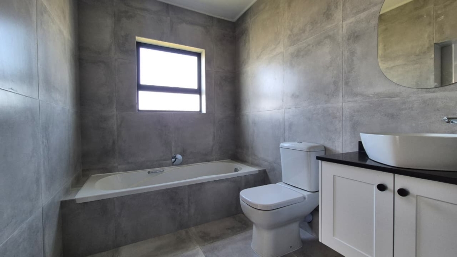 4 Bedroom Property for Sale in Laguna Western Cape